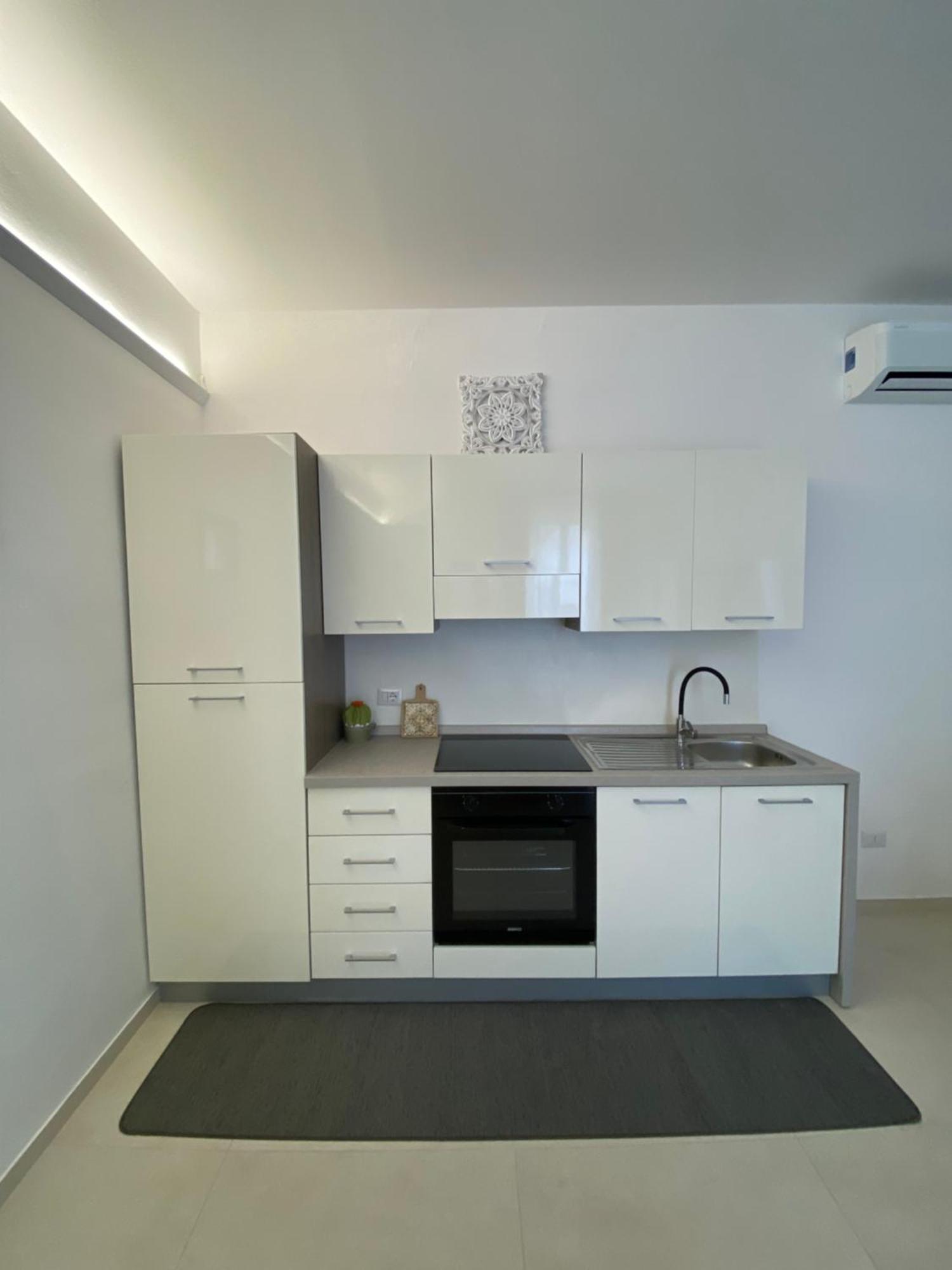 Le Buguse Suite Apartment Lecce Exterior photo